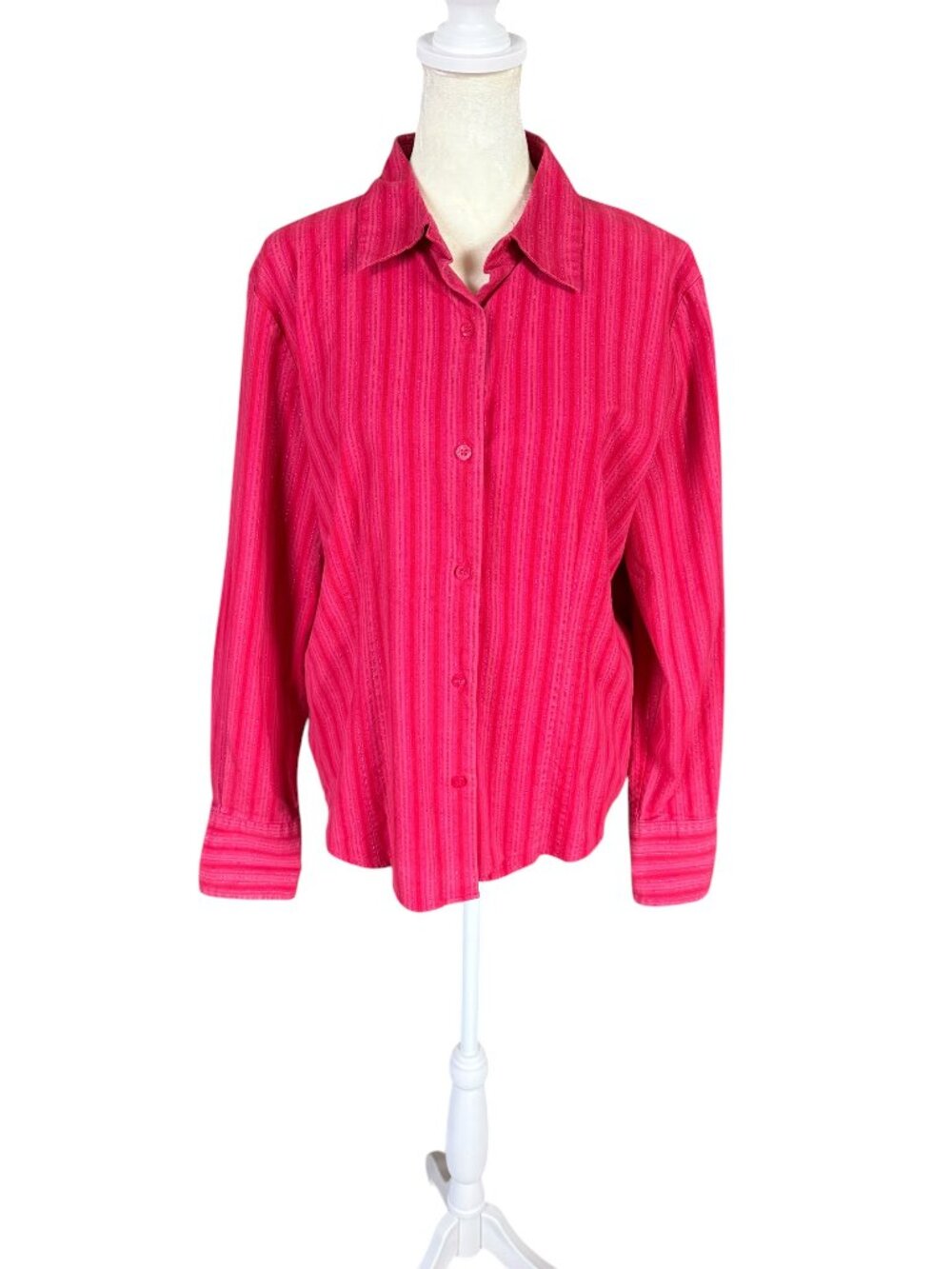 St. John's Bay pink and red long sleeve collared button down blouse women's L